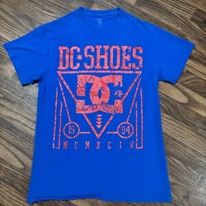 DC Shoes * Woman Tee * Size Small.